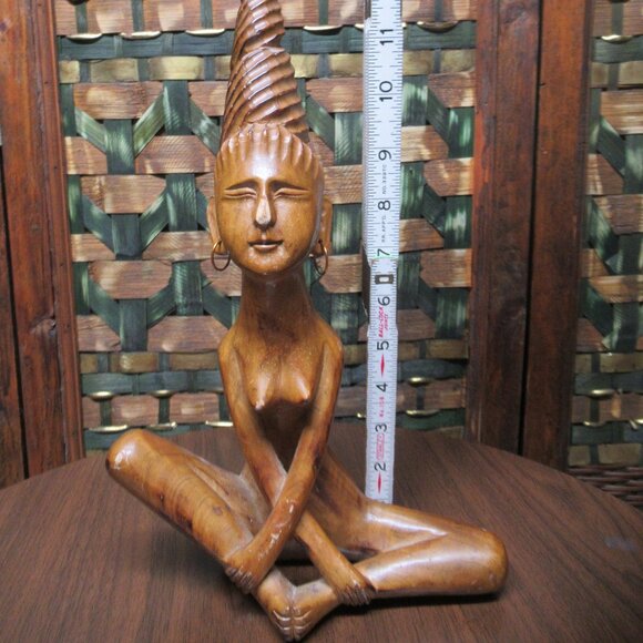 Wooden Statue Meditating Woman - Picture 7 of 9